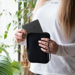 Laptop, Telefoane si Tablete - Ebook reader si accesorii - Accesorii eBook Reader - Husa pentru eBook Reader Kwmobile, protectie la socuri, neopren, negru - Infinity.ro