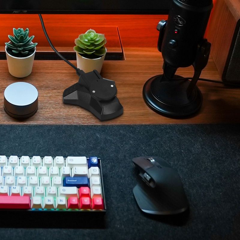PC, gaming si accesorii - Periferice PC - Periferice Diverse - Statie de incarcare Kwmobile pentru Logitech G PRO X SUPERLIGHT/G Pro Wireless/G903/G703/G403, plastic, negru - Infinity.ro