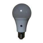 Casa si Gradina - Corpuri si surse de iluminat - Becuri si tuburi neon - Becuri - Bec LED E27 12W cu senzor crepuscular, auto ON/OFF, 6500K ,culoare- alb, rece - Infinity.ro