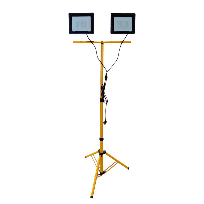TV, Audio-Video si Foto - Aparate foto si accesorii - Accesorii foto si video - Trepiede - Trepied telescopic cu 2 proiectoare Led de 50W fiecare ,IP66,conectate, plus cablu alimentare de 290 cm - Infinity.ro