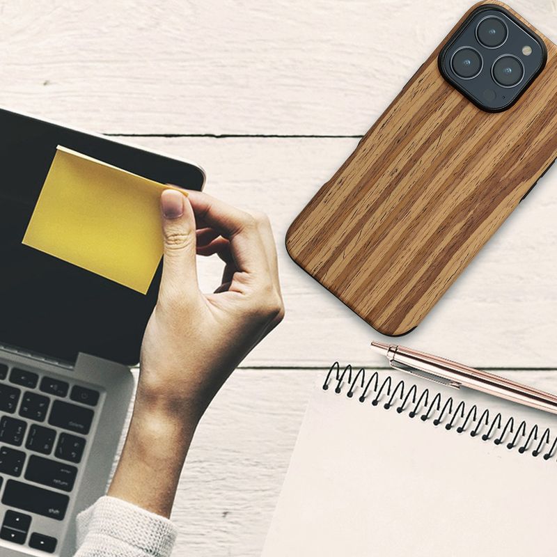 Laptop, Telefoane si Tablete - Telefoane mobile si accesorii - Accesorii Telefoane - Huse telefoane - Husa Kwmobile pentru iPhone 16 Pro Max, anti-alunecare, lemn, TPU, aspect vintage - Infinity.ro