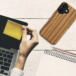 Laptop, Telefoane si Tablete - Telefoane mobile si accesorii - Accesorii Telefoane - Huse telefoane - Husa Kwmobile pentru iPhone 16, anti-alunecare, lemn, TPU, aspect vintage - Infinity.ro