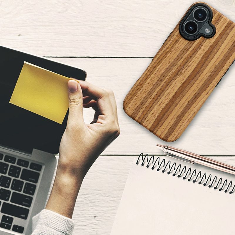 Laptop, Telefoane si Tablete - Telefoane mobile si accesorii - Accesorii Telefoane - Huse telefoane - Husa Kwmobile pentru iPhone 17, anti-alunecare, lemn, TPU, aspect vintage - Infinity.ro