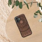 Laptop, Telefoane si Tablete - Telefoane mobile si accesorii - Accesorii Telefoane - Huse telefoane - Husa Kwmobile pentru iPhone 17, protectie la zgarieturi, lemn, TPU, maro - Infinity.ro
