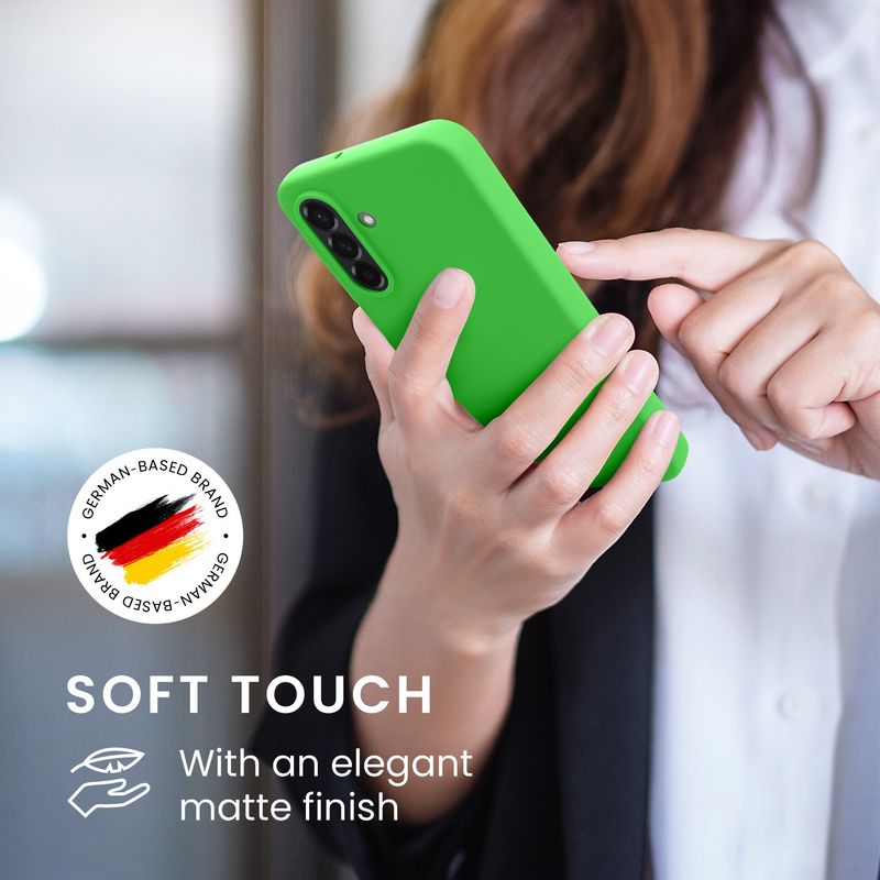 Laptop, Telefoane si Tablete - Telefoane mobile si accesorii - Accesorii Telefoane - Huse telefoane - Husa Kwmobile pentru Samsung Galaxy A26 5G, incarcare wireless, anti-alunecare, TPU, verde - Infinity.ro