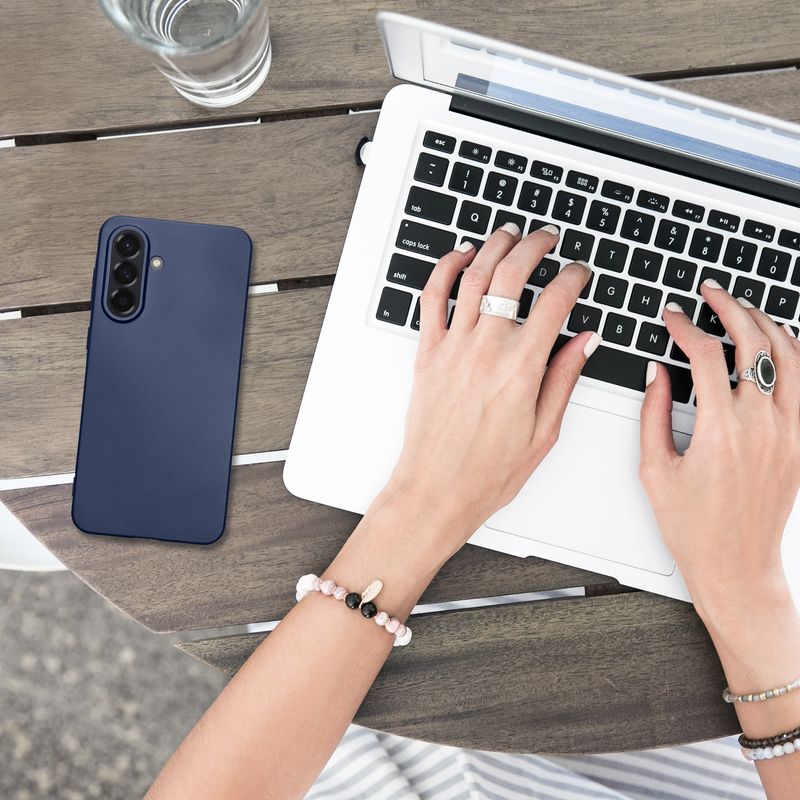 Laptop, Telefoane si Tablete - Telefoane mobile si accesorii - Accesorii Telefoane - Huse telefoane - Husa Kwmobile pentru Samsung Galaxy A36 5G, anti-alunecare, silicon, albastru - Infinity.ro