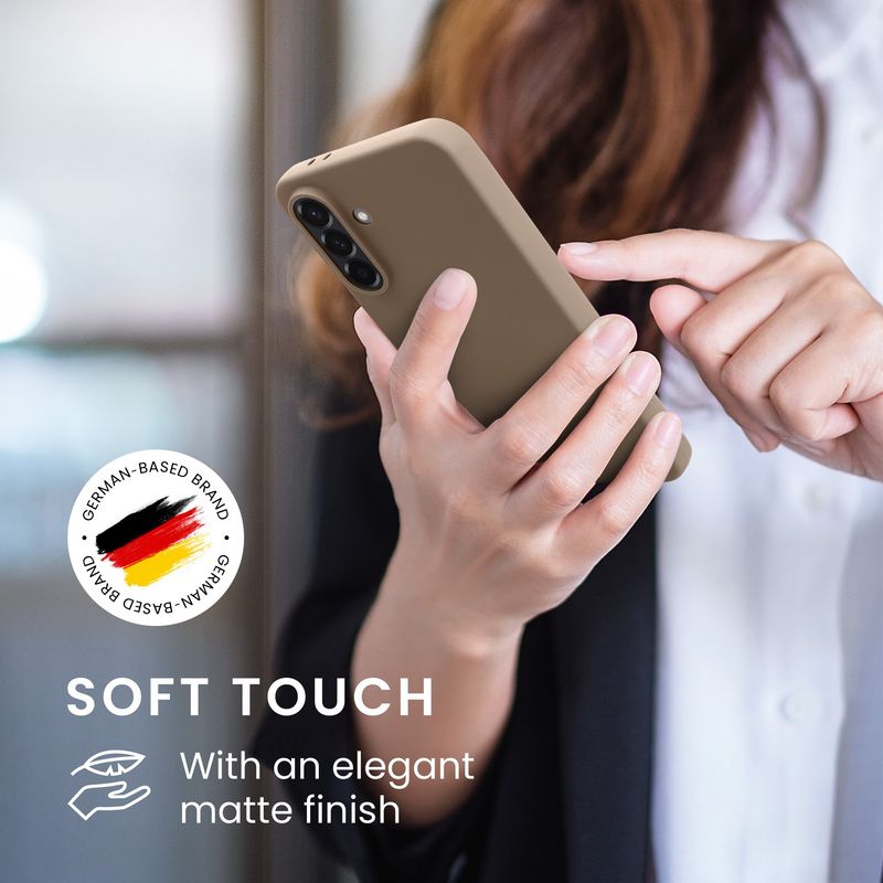 Laptop, Telefoane si Tablete - Telefoane mobile si accesorii - Accesorii Telefoane - Huse telefoane - Husa Kwmobile pentru Samsung Galaxy A56 5G, incarcare wireless, silicon, crem - Infinity.ro