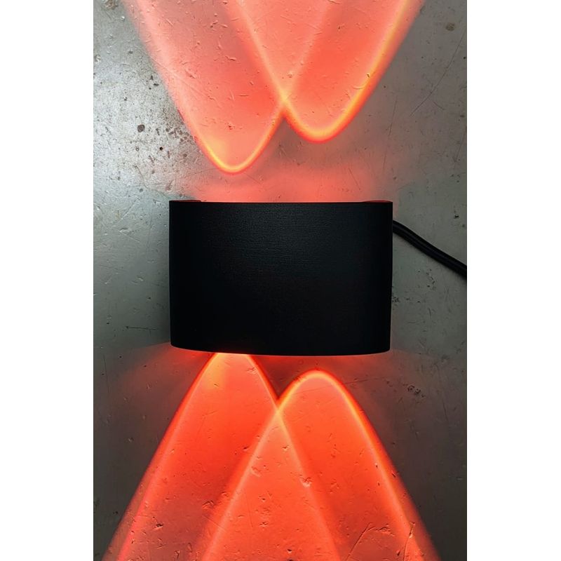 Casa si Gradina - Corpuri si surse de iluminat - Accesorii corpuri de iluminat - Aplica LED RGB 4W Bidirectionala, cu Telecomanda, IP54, Aluminiu, Exterior/Interior, Negru, engros - Infinity.ro