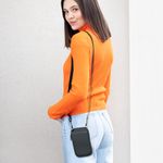 Laptop, Telefoane si Tablete - Telefoane mobile si accesorii - Accesorii Telefoane - Huse telefoane - Husa Kwmobile, protectie la zgarieturi, prindere cu carabina, protectie la praf, neopren, gri - Infinity.ro