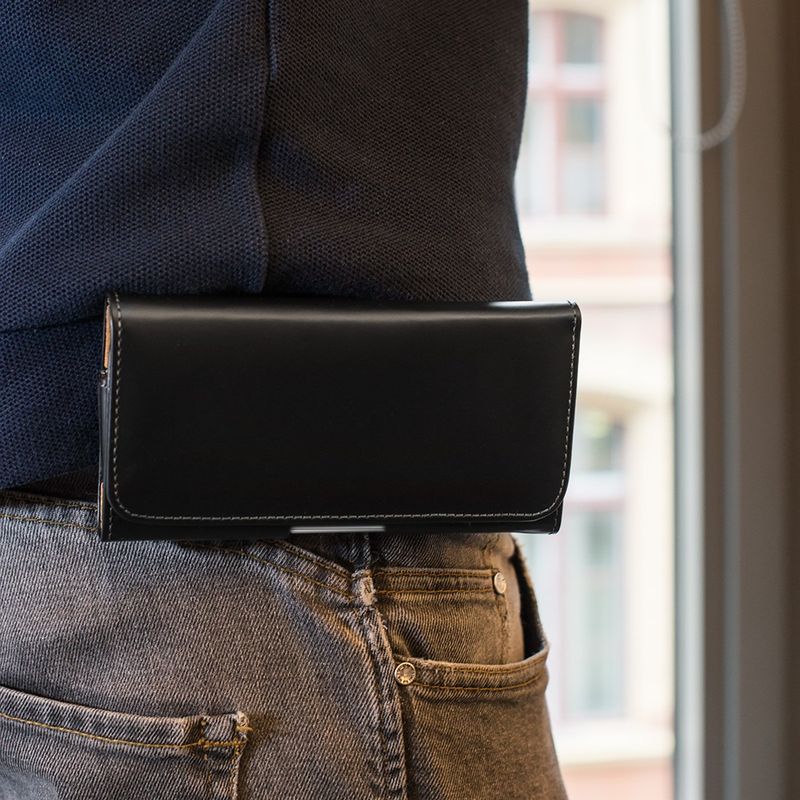 Laptop, Telefoane si Tablete - Telefoane mobile si accesorii - Accesorii Telefoane - Huse telefoane - Husa tip holster Kwmobile, protectie la zgarieturi, piele ecologica, negru - Infinity.ro