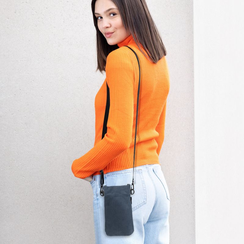 Laptop, Telefoane si Tablete - Telefoane mobile si accesorii - Accesorii Telefoane - Huse telefoane - Husa tip holster Kwmobile, inchidere magnetica, microfibra, albastru vintage - Infinity.ro