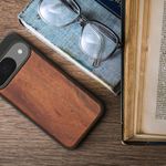 Laptop, Telefoane si Tablete - Telefoane mobile si accesorii - Accesorii Telefoane - Huse telefoane - Husa tip bumper Kwmobile pentru Google Pixel 10/Pixel 10 Pro, anti-alunecare, lemn, TPU, maro vintage - Infinity.ro
