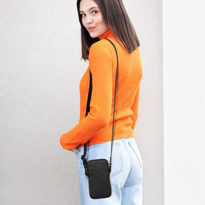 Laptop, Telefoane si Tablete - Telefoane mobile si accesorii - Accesorii Telefoane - Huse telefoane - Husa Kwmobile, protectie la zgarieturi, protectie la praf, neopren, gri, alb - Infinity.ro
