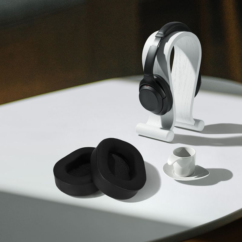 TV, Audio-Video si Foto - Portabile audio - Casti audio - Set 2 pernite pentru casti Kwmobile pentru Corsair HS55, confort sporit, Piele ecologica, negru - Infinity.ro