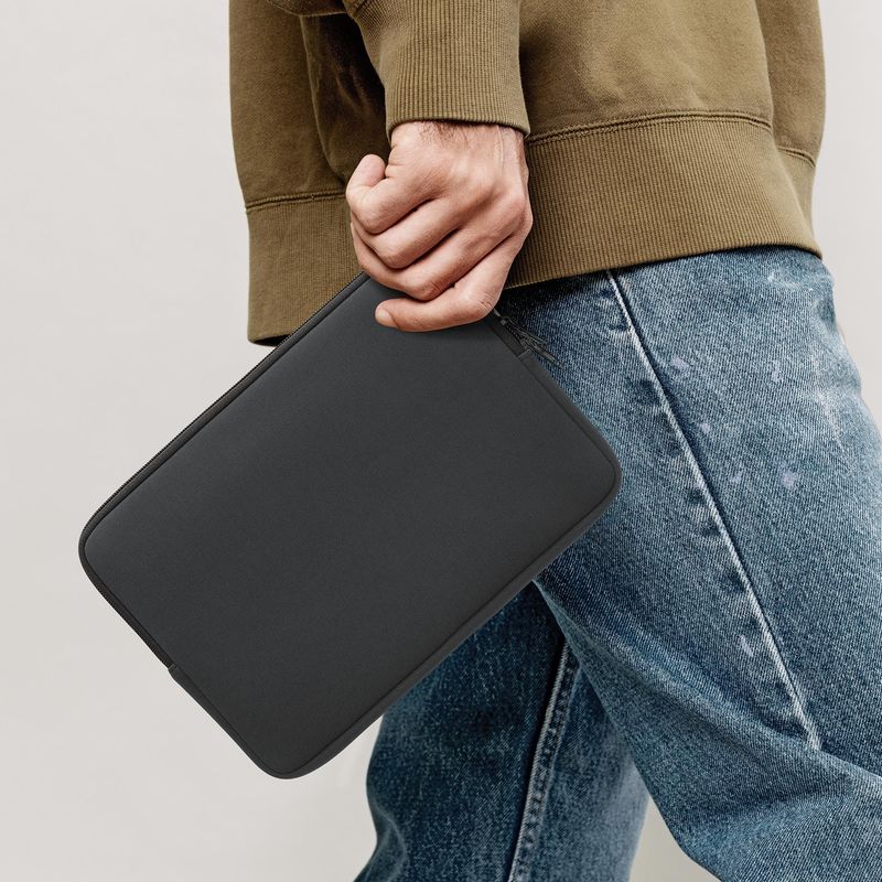 Laptop, Telefoane si Tablete - Tablete si accesorii tablete - Accesorii Tablete - Huse tablete - Husa tip pouch Kwmobile universala pentru tableta, neopren, gri, protectie la zgarieturi - Infinity.ro