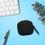 TV, Audio-Video si Foto - Portabile audio - Casti audio - Husa casti Kwmobile pentru Anker Soundcore P30i, protectie la zgarieturi, Silicon, negru - Infinity.ro