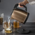 Electronice si Electrocasnice - Electrocasnice bucatarie - Preparare bauturi - Fierbatoare de apa - Fierbator apa Tefal Coppertinto KI280G10, 2400W, 1.7L, filtru anticalcar, inox, indicator nivel apa, baza rotativa - Infinity.ro