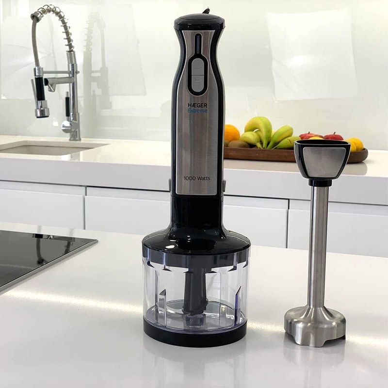 Electronice si Electrocasnice - Electrocasnice bucatarie - Mixere, tocatoare & roboti de bucatarie - Blendere si mini tocatoare - Blender vertical cu tocator HAEGER EXTREME CHOPPER, Set tocator inclus (lama titan 54mm), Putere 1000W, Functie Turbo - Infinity.ro