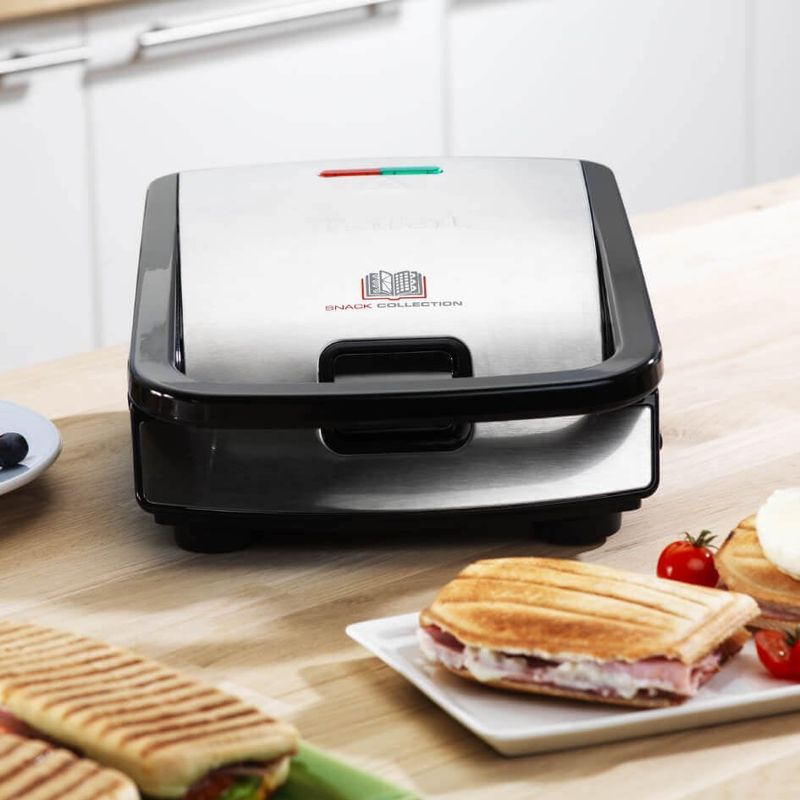Electronice si Electrocasnice - Electrocasnice bucatarie - Preparare paine - Sandwich-maker - Sandwich maker multifunctional Tefal Snack Collection 4 in 1 SW854D16, 700W, 4 seturi de placi incluse, invelis - Infinity.ro