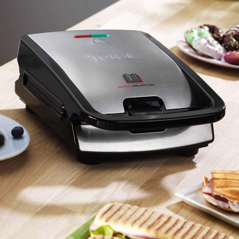 Electronice si Electrocasnice - Electrocasnice bucatarie - Preparare paine - Sandwich-maker - Sandwich maker multifunctional Tefal Snack Collection 4 in 1 SW854D16, 700W, 4 seturi de placi incluse, invelis - Infinity.ro