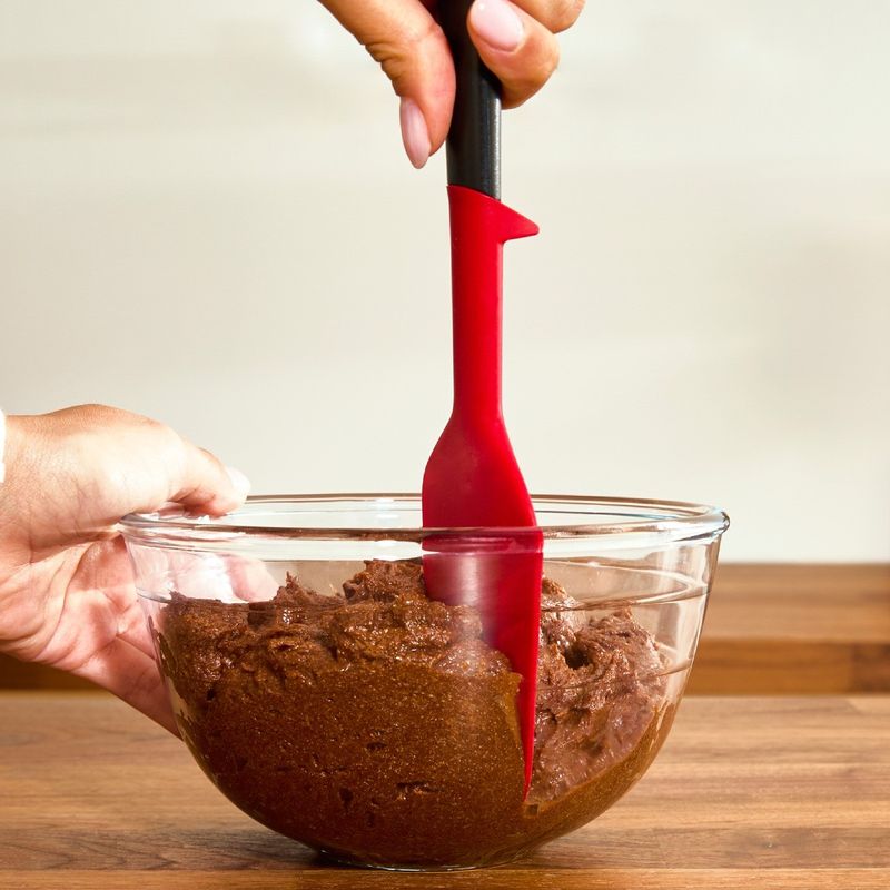 Casa si Gradina - Bucatarie si vesela - Ustensile bucatarie - Pensule, spatule si teluri bucatarie - Spatula Tefal Ingenio+ K1984234, rezistenta la temperaturi inalte, compatibilitate cu masina de spalat vase, silicon - Infinity.ro
