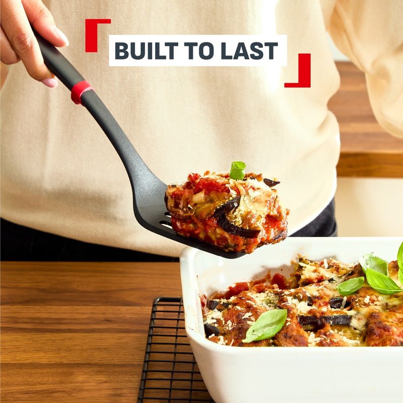 Casa si Gradina - Bucatarie si vesela - Ustensile bucatarie - Pensule, spatule si teluri bucatarie - Spatula cu fante Tefal Ingenio+ K1984634, rezistenta la temperaturi inalte, compatibilitate cu masina de spalat vase - Infinity.ro