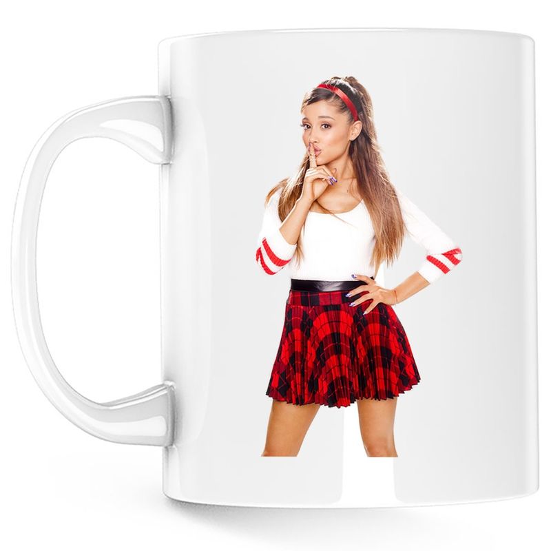 Casa si Gradina - Bucatarie si vesela - Cani si pahare - Cani si cesti - Cana Merch Ariana Grande Cloud 7 Rings, alba, 330 ml - Infinity.ro