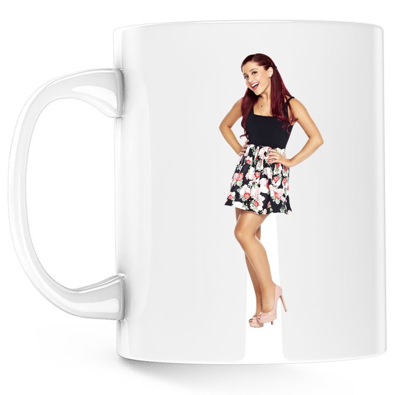 Casa si Gradina - Bucatarie si vesela - Cani si pahare - Cani si cesti - Cana Ariana Grande 7 Rings Merch Cloud, alba, 330 ml - Infinity.ro