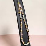 Fashion, accesorii si bijuterii - Femei - Bijuterii femei - Coliere femei - Colier Joplin din margele de sidef de scoica texturate cu accesorii din argint placate cu aur, ajustabil - Infinity.ro
