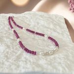 Fashion, accesorii si bijuterii - Femei - Bijuterii femei - Coliere femei - NOU! Colier choker Kiara din cristale de rubin si perle de cultura cu argint 925 - Infinity.ro