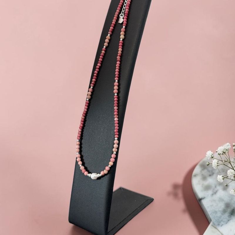 Fashion, accesorii si bijuterii - Femei - Bijuterii femei - Coliere femei - NOU! Colier elegant Ellis din rodonit si rodocrozit cu perla de cultura si accesorii din argint 925 - Infinity.ro