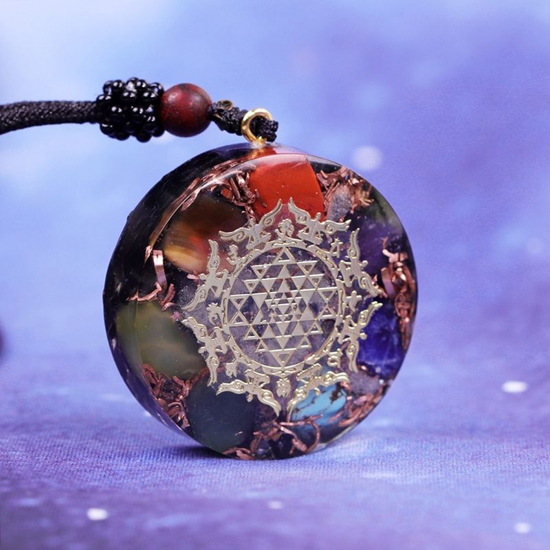 Fashion, accesorii si bijuterii - Femei - Bijuterii femei - Pandantive femei - Pandantiv pietre semipretioase 7 Chakre orgonit Cybele, simbol SriYantra - Infinity.ro