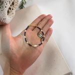 Fashion, accesorii si bijuterii - Femei - Bijuterii femei - Bratari femei - Bratara Thea eleganta din safir natural, piatra lunii cu perla centrala si argint 925 placat cu aur - Infinity.ro