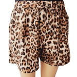 Fashion, accesorii si bijuterii - Femei - Imbracaminte femei - Pantaloni femei - Pantaloni scurti cu imprimeu cheetah, talie elastica, buzunare laterale, marime S/M - Infinity.ro