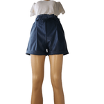 Fashion, accesorii si bijuterii - Femei - Imbracaminte femei - Pantaloni femei - Pantaloni scurti din piele ecologica, bleumarin, talie elastica si cordon detasabil, buzunare laterale, marime S - Infinity.ro