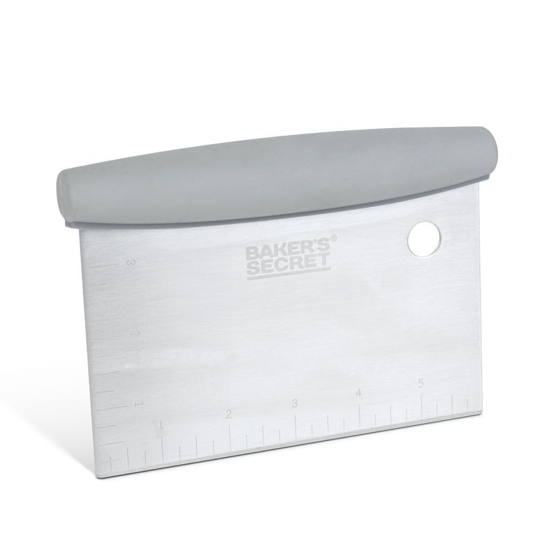 Casa si Gradina - Bucatarie si vesela - Ustensile bucatarie - Ustensile ornare prajituri - Taietor aluat Baker's Secret inox 15.3 cm, spatula cu scala pentru portionare si modelare aluat pizza - Infinity.ro