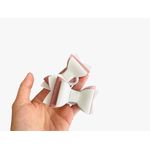 Fashion, accesorii si bijuterii - Copii - Accesorii copii - Accesorii pentru par copii - Fundite pentru fetite FELTLAND din piele artificiala, set 2 buc, 8*4.5cm, alb/roz/alb - Infinity.ro