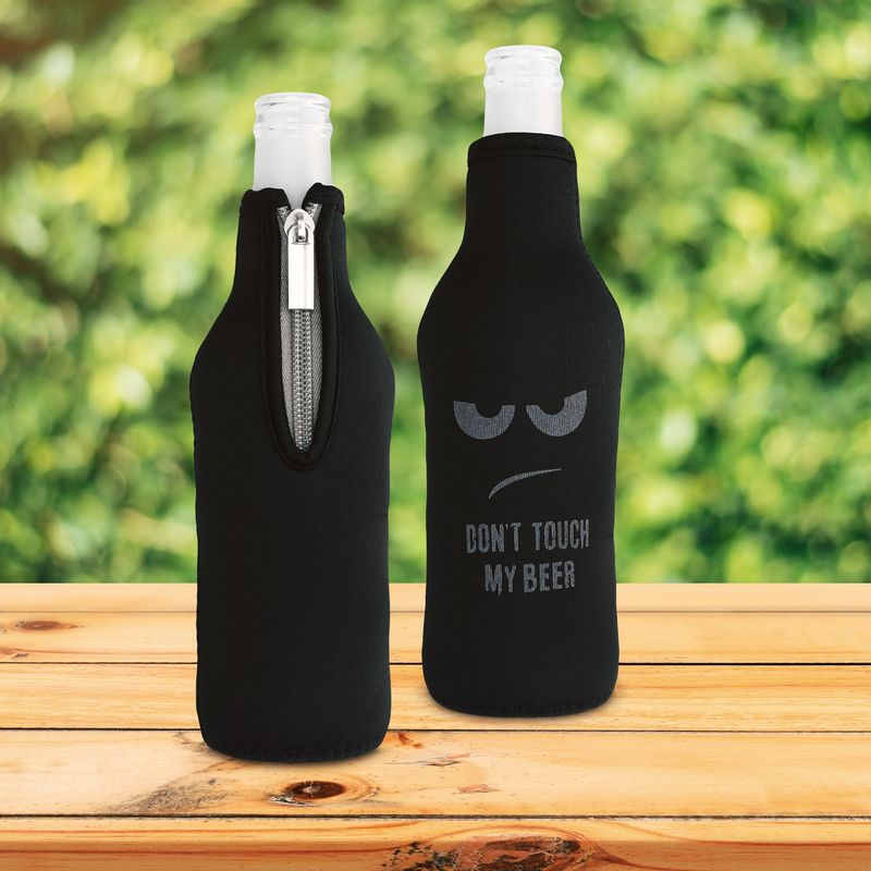 Casa si Gradina - Bucatarie si vesela - Cani si pahare - Sticle - Set 2 huse termoizolante pentru sticle Kwmobile, fermoar, neopren, alb si negru - Infinity.ro