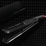 Ingrijire personala si Cosmetice - Aparate & accesorii ingrijire personala - Hair styling - Placi de indreptat parul - Placa de par Rowenta X Karl Lagerfeld SF466LF0, invelis Keratin & Glow, placi flotante, 140 - 210 grade, ecran LCD - Infinity.ro