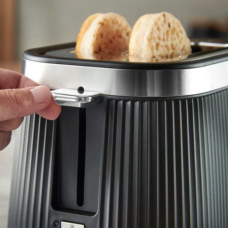 Electronice si Electrocasnice - Electrocasnice bucatarie - Preparare paine - Prajitoare de paine - Prajitor de paine 2 felii Russell Hobbs 26760-56 Bronte, 980W, 6 niveluri rumenire, lift & look, functie dezghetare - Infinity.ro