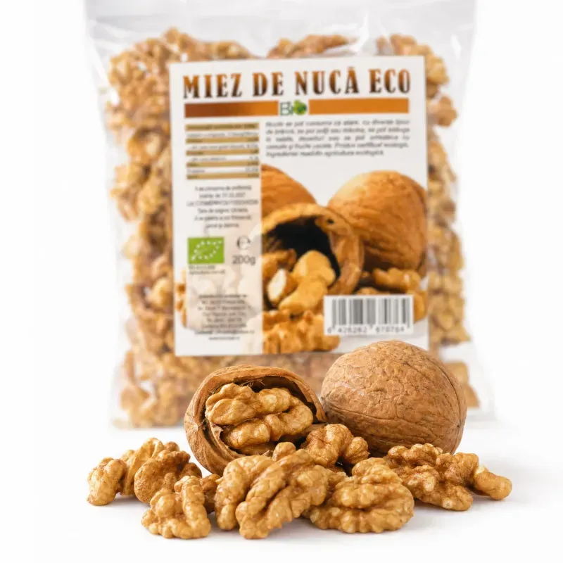 Market - Bacanie - Chipsuri si snacksuri - Alune, fistic si mixuri - Miez de nuca (jumatati) BIO, 200g - Infinity.ro
