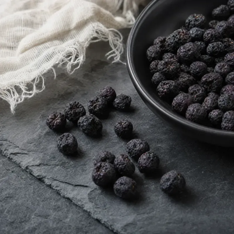Market - Bacanie - Chipsuri si snacksuri - Fructe uscate - Fructe de aronia BIO, indulcite cu suc de mere, 150g - Infinity.ro
