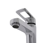 Casa si Gradina - Sanitare - Lavoar baie si accesorii - Baterii sanitare - EDGE Z 01 Baterie lavoar zinc crom EDGE FLOW - Infinity.ro