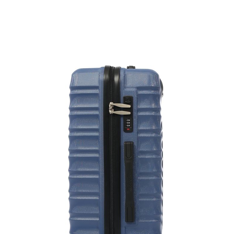Sport si Outdoor - Articole de voiaj - Trolere - Ella Icon Troler Assign albastru 67x45x26 cm - Infinity.ro