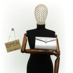 Fashion, accesorii si bijuterii - Femei - Accesorii femei - Genti si rucsacuri femei - Geanta plic, de dama, din material sintetic, ButicCochet, 23x14x5 cm, Argintiu - GND1145 - Infinity.ro