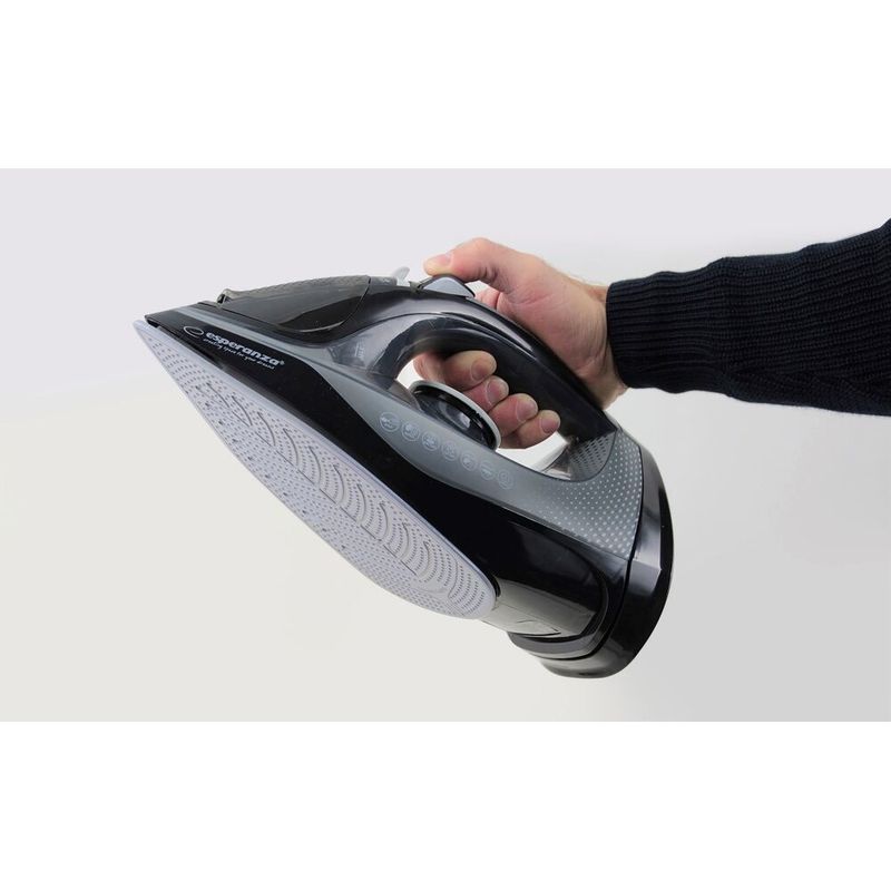 Electronice si Electrocasnice - Ingrijirea tesaturilor - Fiare de calcat - Fier de calcat cu abur Esperanza, 2600 W, talpa ceramica, gri/negru, rezervor 0.3 l - Infinity.ro