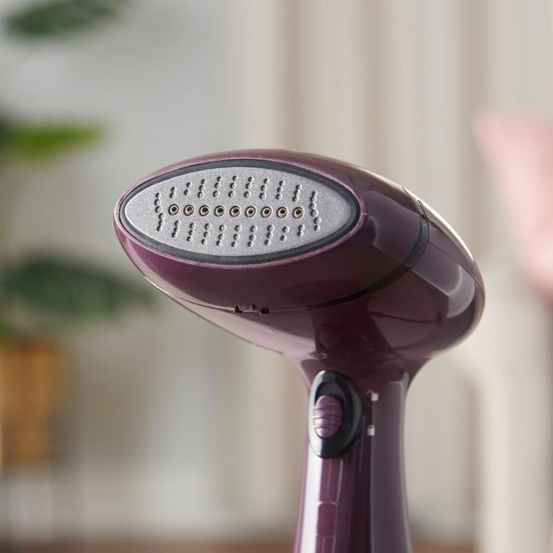 Electronice si Electrocasnice - Ingrijirea tesaturilor - Aparate de calcat cu aburi - Aparat de aburit haine Russell Hobbs 27410-56 Steam Genie Colour Control, 1800W, 2 setari abur, antibacterian 99.9% - Infinity.ro