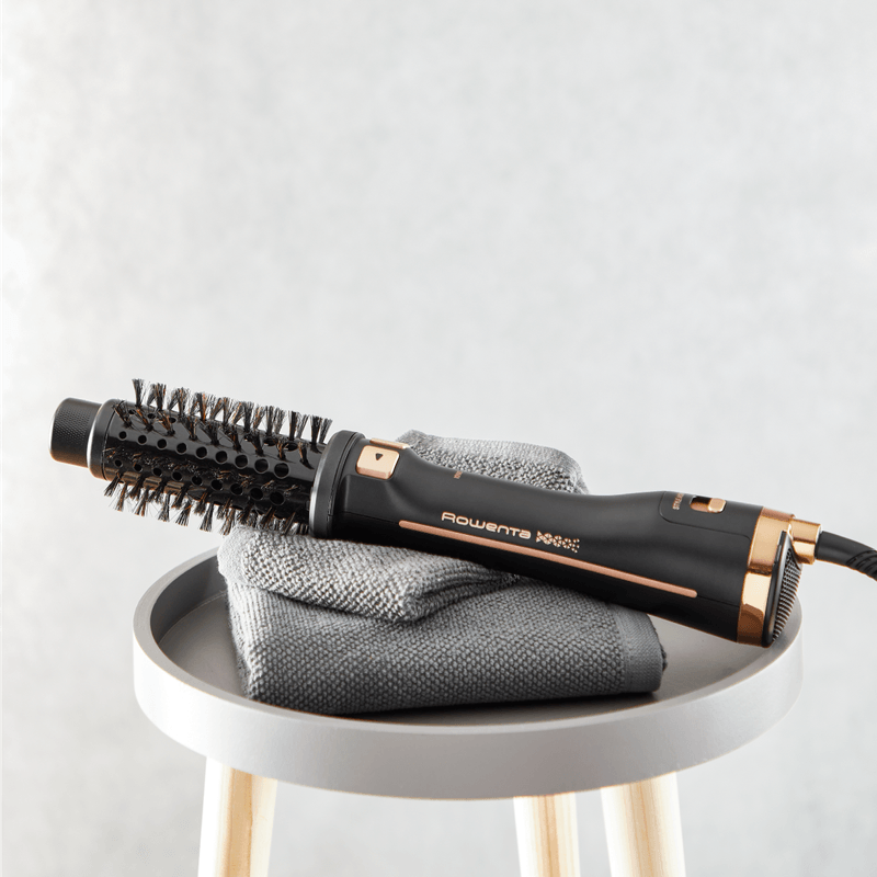 Ingrijire personala si Cosmetice - Aparate & accesorii ingrijire personala - Hair styling - Perii de par electrice - Peria rotativa cu aer cald Rowenta Ultimate Experience CF9620F0, 3 trepte temperatura, Functia avansata Style Assist - Infinity.ro