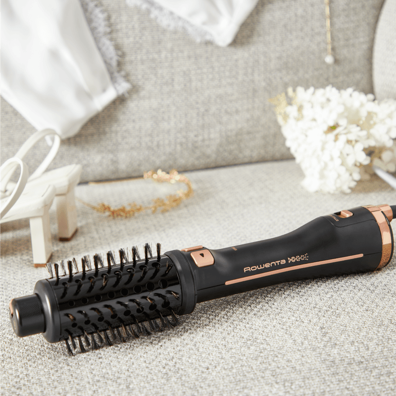 Ingrijire personala si Cosmetice - Aparate & accesorii ingrijire personala - Hair styling - Perii de par electrice - Peria rotativa cu aer cald Rowenta Ultimate Experience CF9620F0, 3 trepte temperatura, Functia avansata Style Assist - Infinity.ro