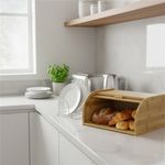 Casa si Gradina - Bucatarie si vesela - Organizare si depozitare bucatarie - Cutii alimentare - Cutie pentru paine din bambus cu capac glisant, raft superior, 38x28x18 cm, bambus natur maro - Infinity.ro